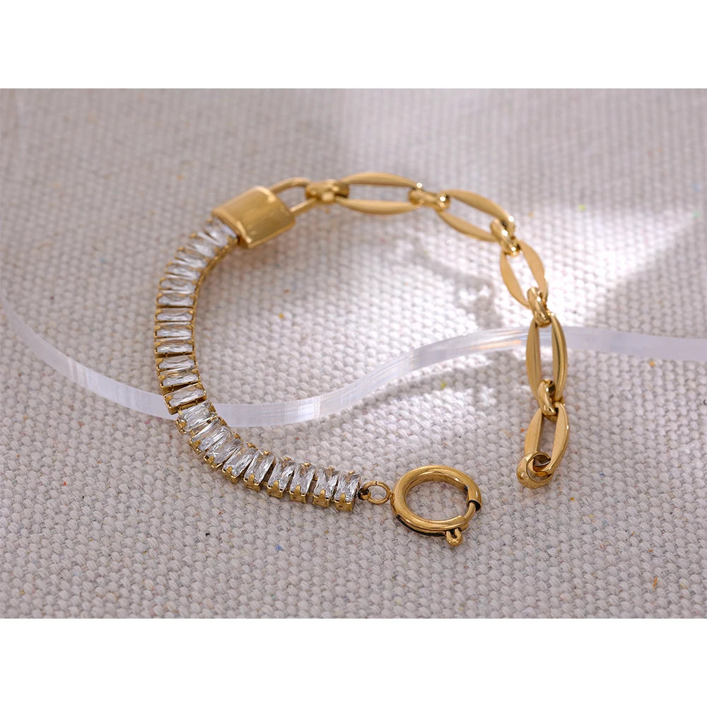 Waterproof PVD 18K Gold Plated Metal Lock Chain Bling Cubic Zirconia Stainless Steel Bracelet Bangle Stylish Luxury Trendy Fashion Jewelry