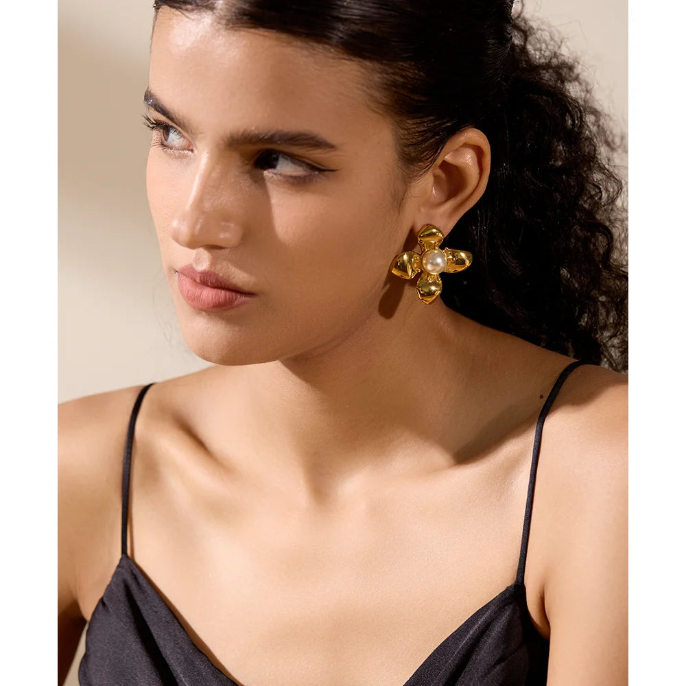 Elegant Imitation Pearls Stainless Steel PVD 18K Gold Plated Flower Big Stud Earrings Women Golden Rust Proof Trendy Jewelry Party Gift 2023