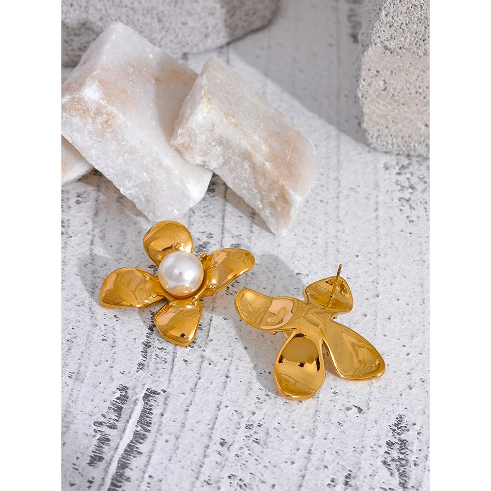 Elegant Imitation Pearls Stainless Steel PVD 18K Gold Plated Flower Big Stud Earrings Women Golden Rust Proof Trendy Jewelry Party Gift 2023