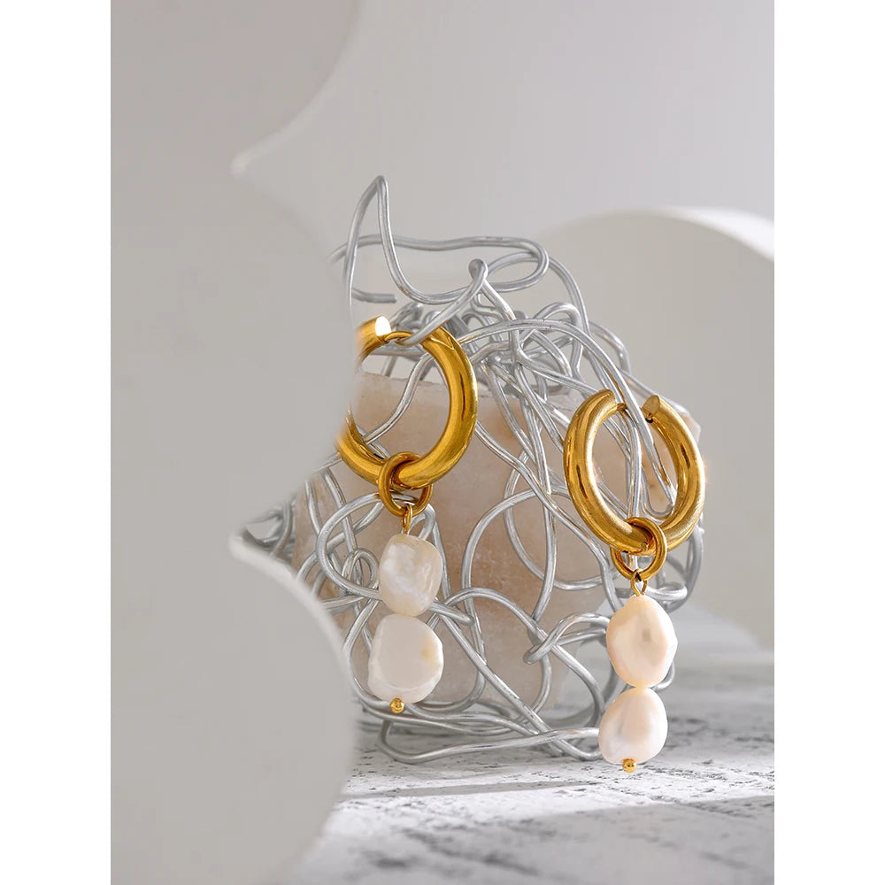 Stainless Steel PVD 18K Gold Plated Natural Pearl Hoop Earrings Charm Metal Texture Geometric Fashion Jewelry Gift