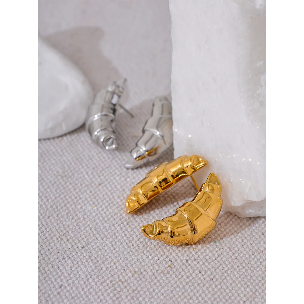 Stainless Steel Croissant Stud Earrings Women Metal Vintage PVD 18K Gold Plated Rust Proof Statement Fashion Jewelry Gift